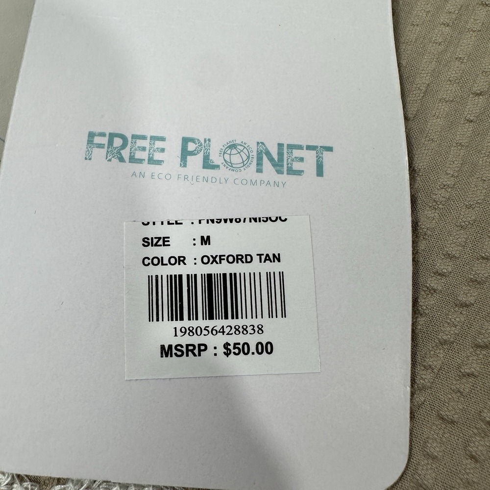 Free Planet Shirt Men's Medium Color Is Oxford Tan Seersucker NEW W/Tags - Picture 5 of 12